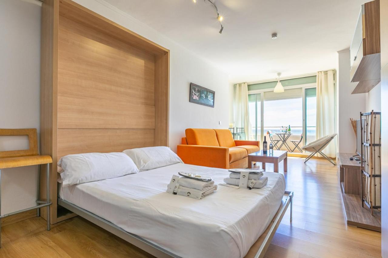 Apartamento El Velero Primera Linea Playa Apartamento Torremolinos Exterior foto