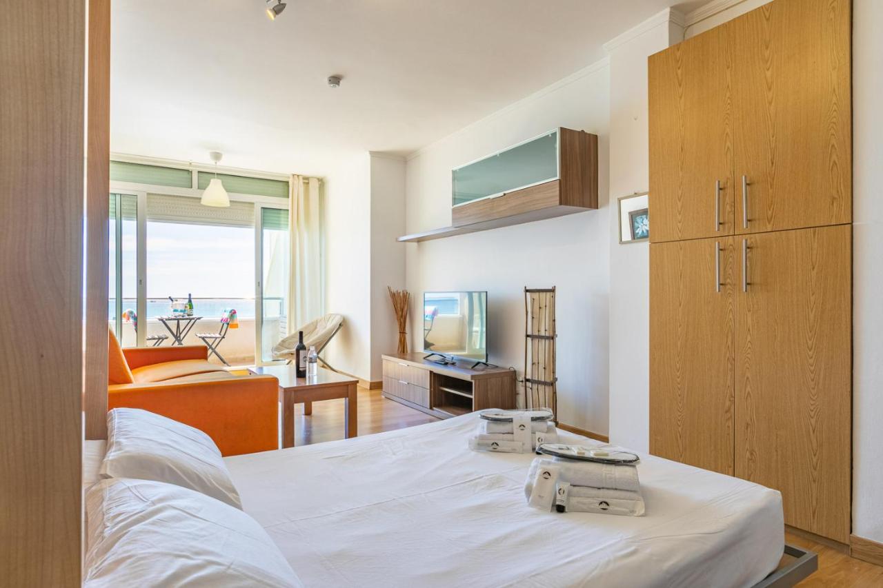 Apartamento El Velero Primera Linea Playa Apartamento Torremolinos Exterior foto